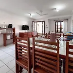 Casa Em Condominio Localizado A Aproximadamente 250M Da Praia De Taperapua E Da Arena Axe Moi, Com 3 Suites Todas Com Ar Condicionado, Piscinas Adulto E Infantil, Sauna, Portaria 24Hrs E Internet Privativa 300Mbps.