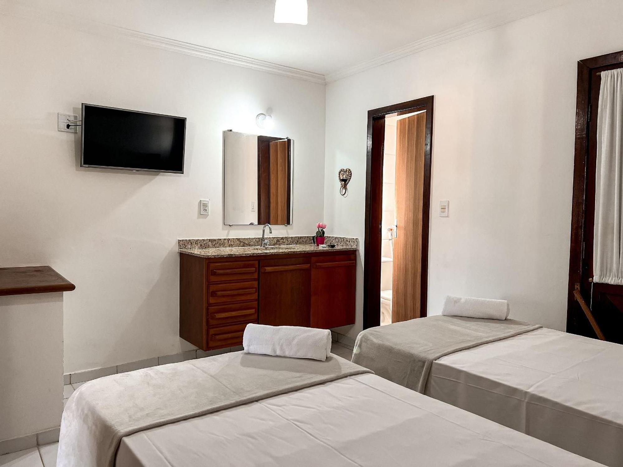 Casa Taperapua: Beachfront With Pool, Sauna, And High-speed Wi-fi *