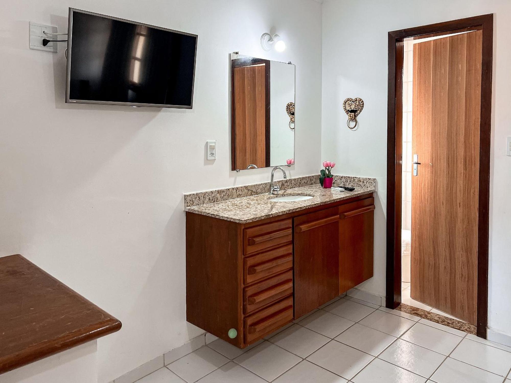 Casa Taperapua: Beachfront With Pool, Sauna, And High-speed Wi-fi Holiday home *